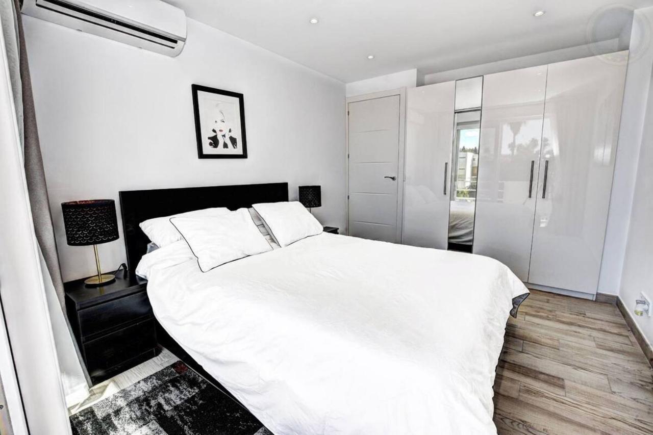 Stunning 1 Bed Apt Benalmádena Buitenkant foto